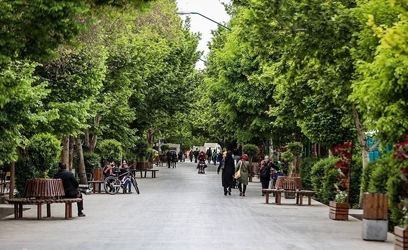 Charbagh Street, Isfahan travel attraction
