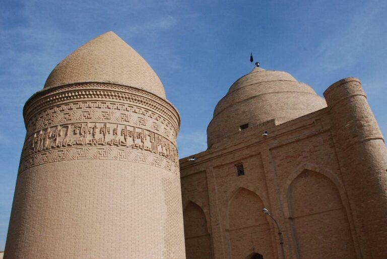 Chehel Dokhtar Tower,Semnan Travel Attraction