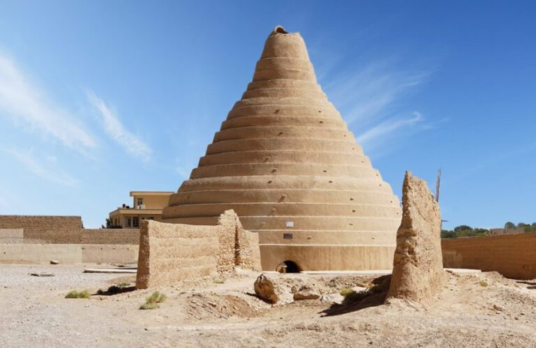 Ice House, Yazd Travel Attraction