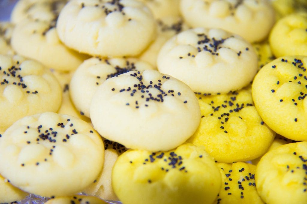 Persian rice cookies (Nan-e Berenji), Iranian sweets