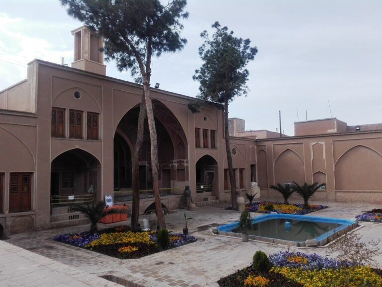 Yasin Historical House, Kashan Travel Attraction