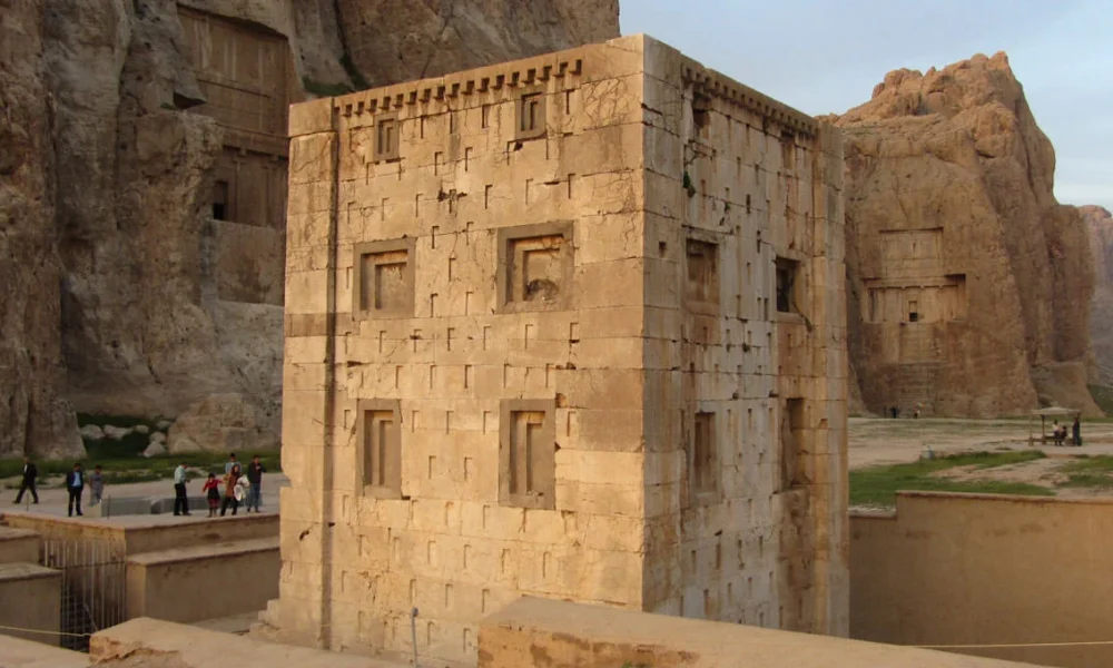 Cube of Zoroaster, Shiraz travel attraction