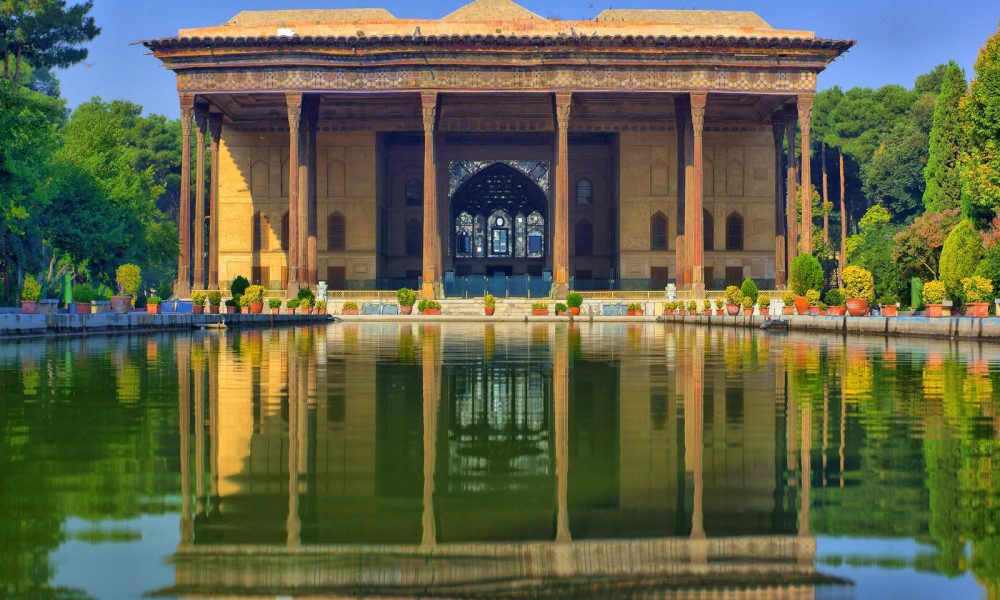 Chehel Sotun Palace, Isfahan travel attraction