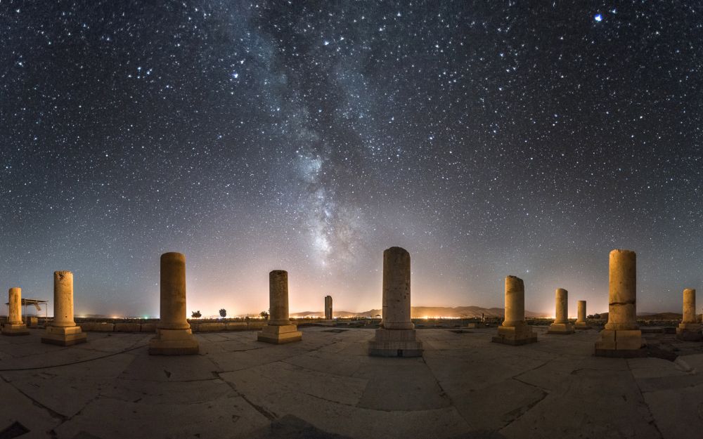 Pasargadae palace, Achaemenid capital, UNESCO heritage, Shiraz travel attraction